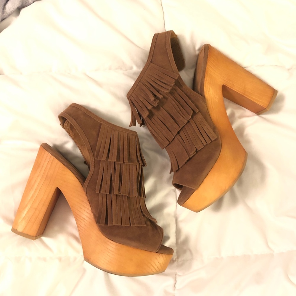 Fringe heels